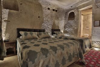 Shoestring Cave House, фото 5