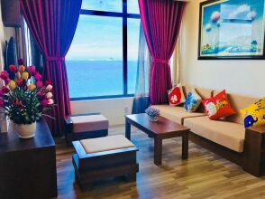 Beautiful Sea View Apartment, фото 8