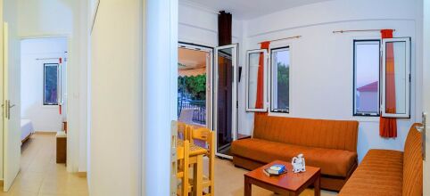 Romanos Beach Villas, фото 10