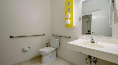 Motel 6 Portland North, фото 26 Motel 6 Portland North, фото 26