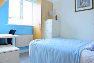 Bright 4 Bed Flat In Stepney Green, фото 6