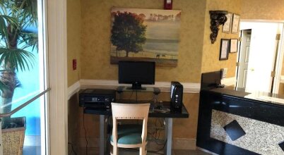 Deluxe 6 Inn & Suites, фото 43 Deluxe 6 Inn & Suites, фото 43