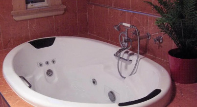 Faulty Towers, фото 2