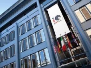 IQ Hotel, фото 27