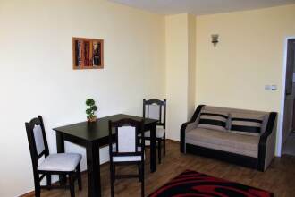 FM Premium 1-BDR Apartment - Cozy Central Varna, фото 4