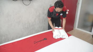 RedDoorz Plus near Hayam Wuruk 2, фото 12