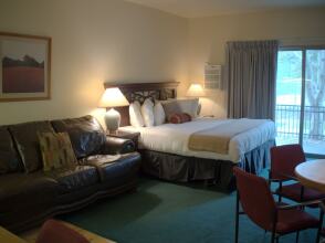 White Pines Prospector Square Studio Suite, фото 2 White Pines Prospector Square Studio Suite, фото 2