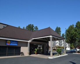 Comfort Inn & Suites West