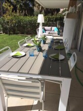 Nice Apartment With Private Garden, Pool & Parking, фото 2