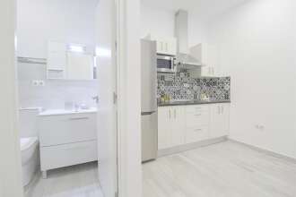 Apartment - 1 Bedroom with WiFi - 107857, фото 11