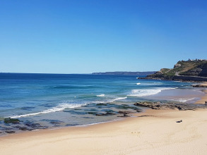 5 Star Luxury Beachfront Apartment, фото 36