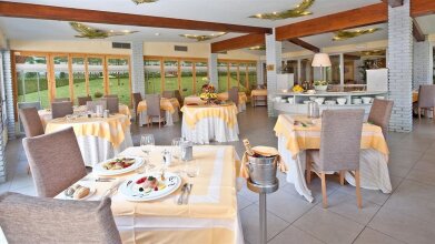 Hermitage Hotel & Resort, фото 20