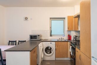 Large 3BR Flat in Canary Wharf for up to 6, фото 6