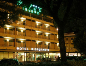 Hotel Tevere