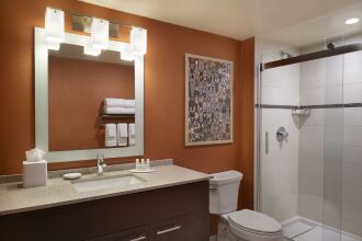 Towneplace Suites By Marriott Windsor, фото 13