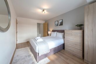 Modern 2 Bedroom Apartment Near Manchester Piccadilly, фото 5