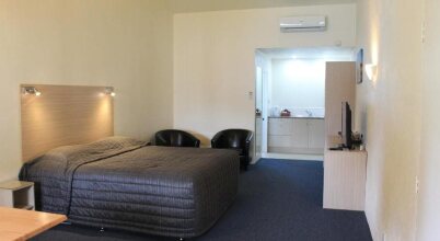 Captains Quarters Motor Inn, фото 48