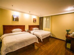 GreenTree Inn BeiJing ChangPing NanKou Town Train Station Shell Hotel