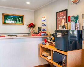 Econo Lodge Portland - I-205, фото 30 Econo Lodge Portland - I-205, фото 30