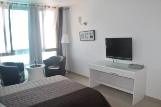 Peklun Apartment In Netanya, фото 9