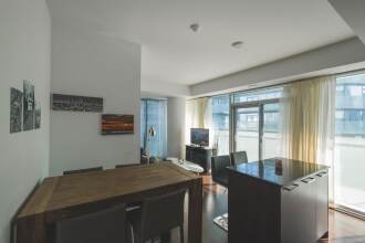 Stunning Suites - Beautiful 2bdr Condo, фото 9