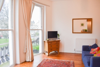 Bright 1 Bedroom Apartment in Seven Dials, фото 5