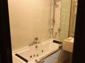 Crown Rose Hotel, фото 23 Crown Rose Hotel, фото 23