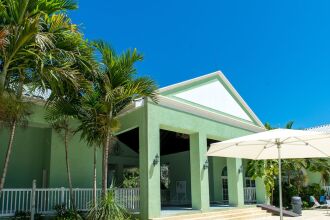 Sunshine at Little Bay Country Club