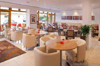 Jumeirah Lowndes Hotel