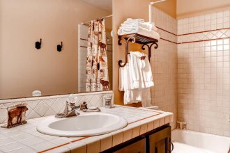 Black Bear Lodge, фото 11 Black Bear Lodge, фото 11