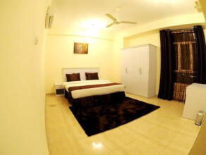 Husin Al Khaleej Hotel Apartment