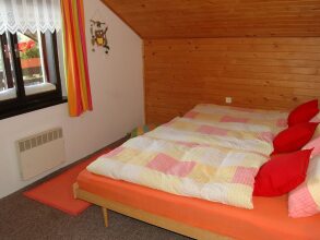 Spacious Cottage in the Giant Mountains, 1 km From the Skislopes, фото 2