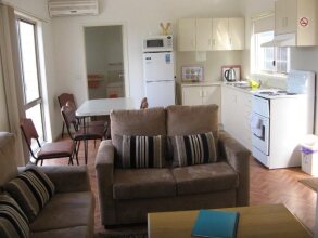 Lookout Holiday Units, фото 34