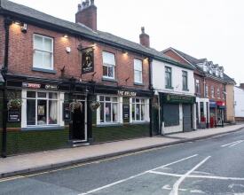 Stylish & Artistic Open Plan Flat in W.didsbury