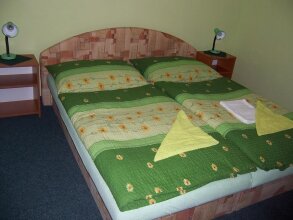 Boháček, фото 2 Boháček, фото 2