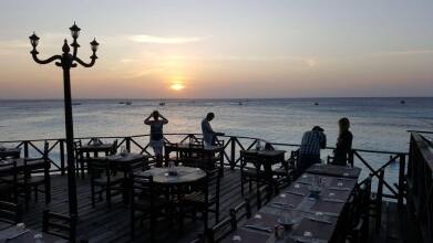 Langi Langi Beach Bungalows, фото 15 Langi Langi Beach Bungalows, фото 15