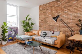 Sleek and Modern 1 bed for 2, Hackney Central, фото 15