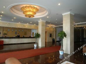 Nanhua Village Hotel, фото 9