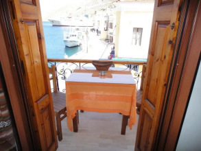 Captain's Suites, фото 10