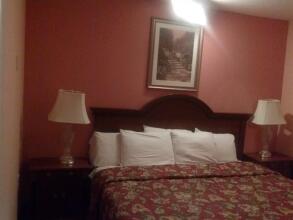 Red Carpet Inn Suites New Mil, фото 17