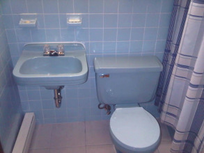 Embassy Motel, фото 11