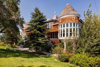 2BR Empire House Condo by RedAwning, фото 24