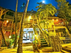Отель Fridays Boracay Beach Resort