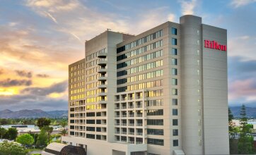 Hilton Woodland Hills / Los Angeles