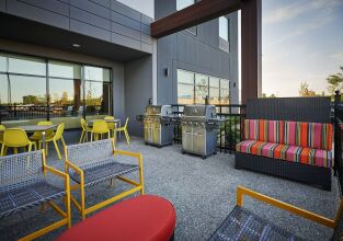 Home2 Suites by Hilton Brantford, фото 1