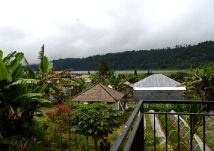 Dajan Buyan Homestay, фото 17