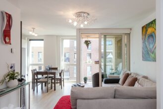 Lovely 1BR Flat for 2, Bromley by Bow, фото 2