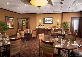 Doubletree By Hilton Mclean Tysons, фото 22 Doubletree By Hilton Mclean Tysons, фото 22