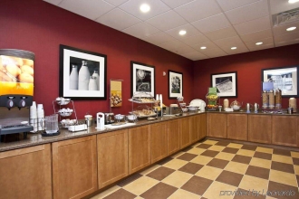 Hampton Inn Winchester N-Conference Center, фото 23