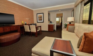 Embassy Suites Austin - Downtown/Town Lake, фото 16 Embassy Suites Austin - Downtown/Town Lake, фото 16